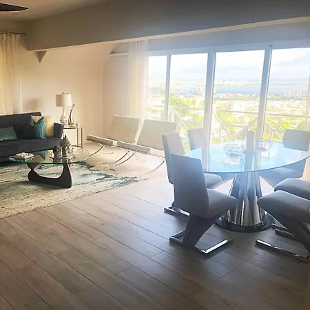 The View, Goodwood Park Lux Townhouse Villa